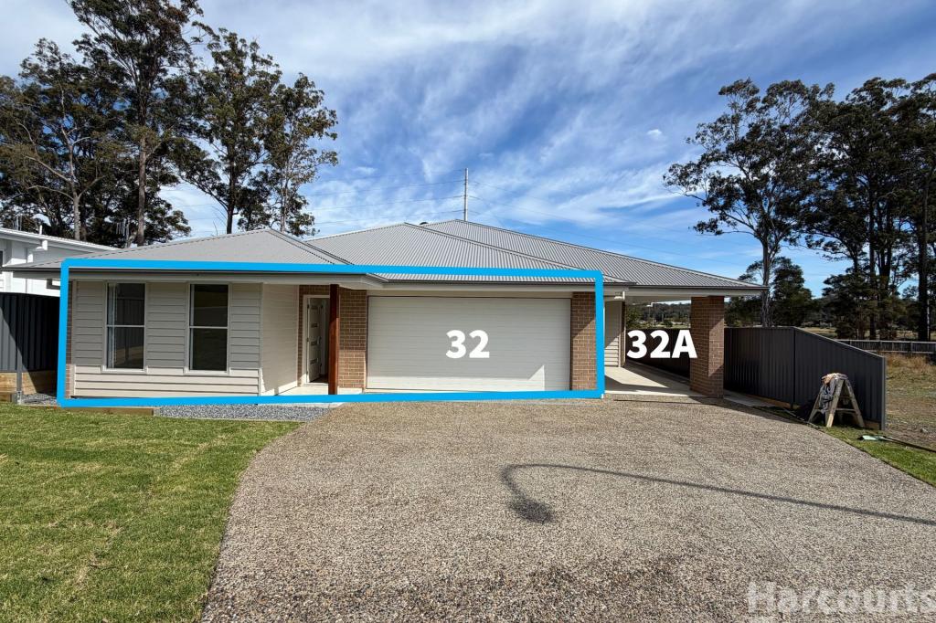 32 Strathallan Tce, Thrumster, NSW 2444