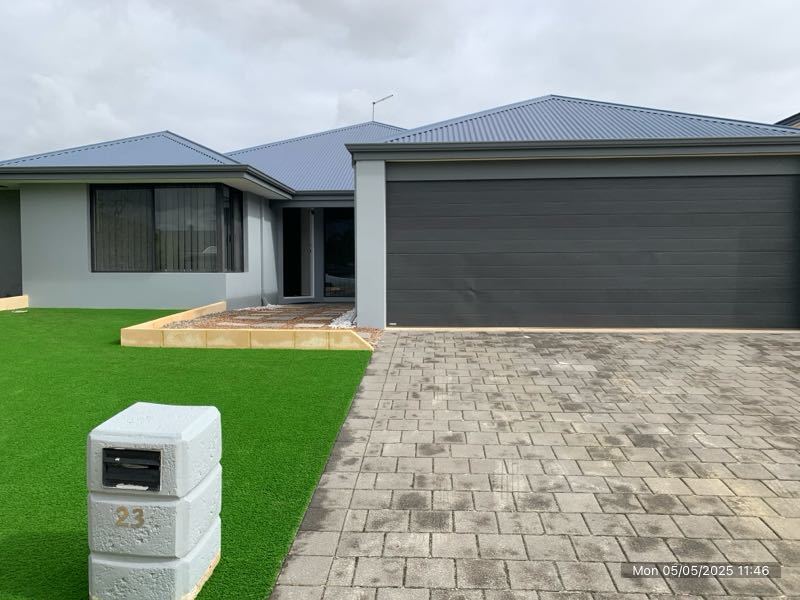 23 Hillhouse Way, Piara Waters, WA 6112