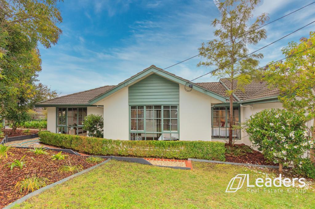 23 Thaxted Pde, Wantirna, VIC 3152