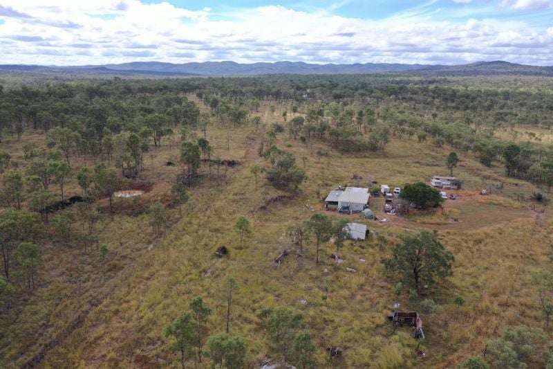 90 Woodleigh Rd, Millstream, QLD 4888