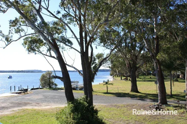 05/15 FENNINGHAMS ISLAND RD, BOBS FARM, NSW 2316