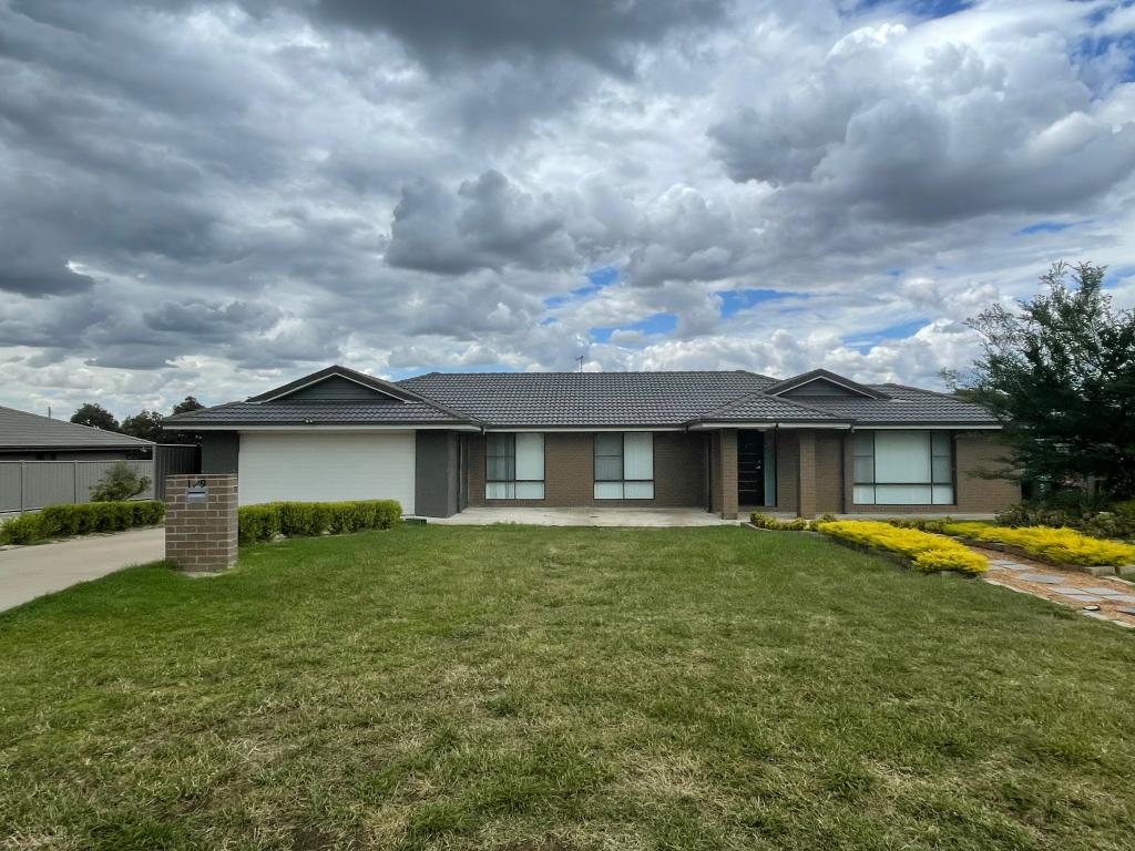 1/9 Silversmith Pl, Gunnedah, NSW 2380