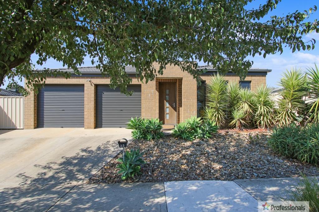 33 Victoria Cross Pde, Wodonga, VIC 3690