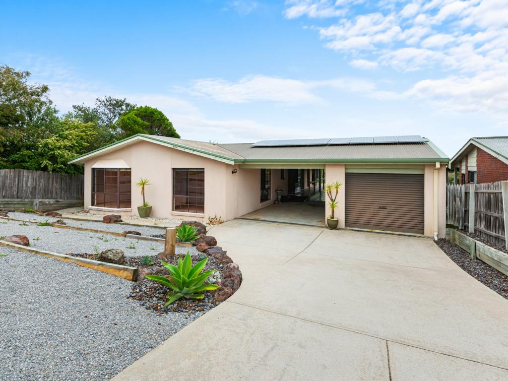 12 Ewing Ct, Lakes Entrance, VIC 3909