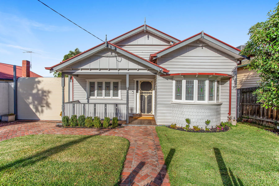 23 APPLEBY CRES, BRUNSWICK WEST, VIC 3055