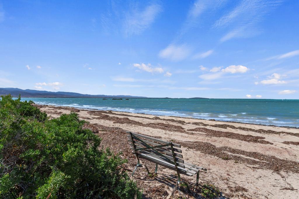 8 ESPLANADE, MIRANDA, SA 5700