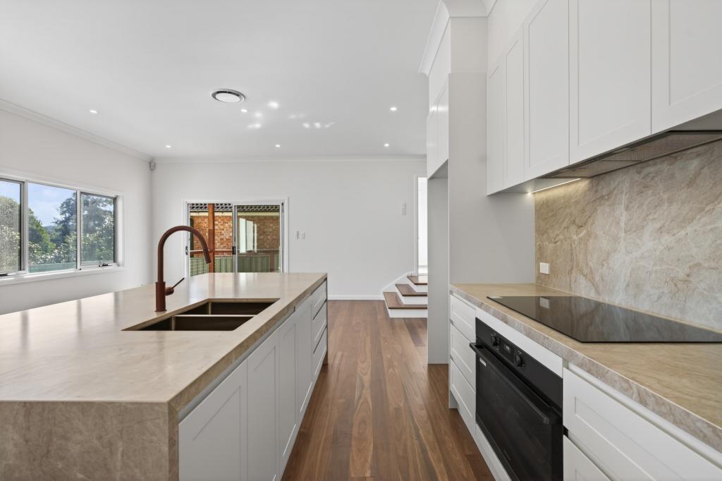 114A WHITE CROSS RD, WINMALEE, NSW 2777