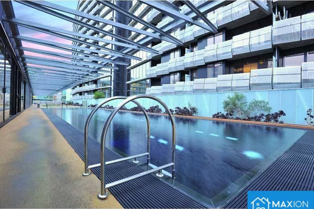 205/8 Waterview Walk, Docklands, VIC 3008