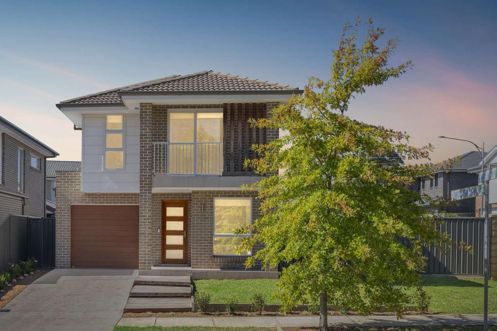 8 Carnelian St, Leppington, NSW 2179