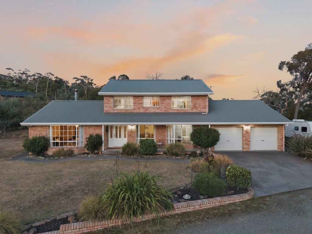 8 Deborah Lane, Dodges Ferry, TAS 7173