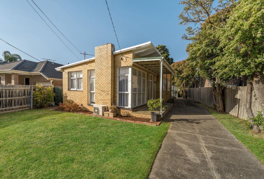 17 Harpley St, Cheltenham, VIC 3192