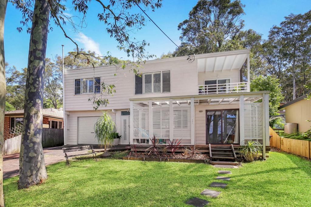 32a Hillcrest Rd, Empire Bay, NSW 2257