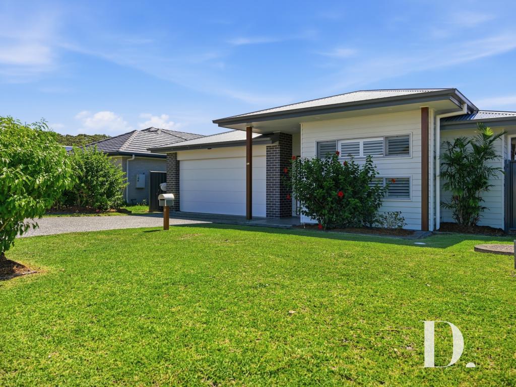 17 Mermaid Dr, Sandy Beach, NSW 2456