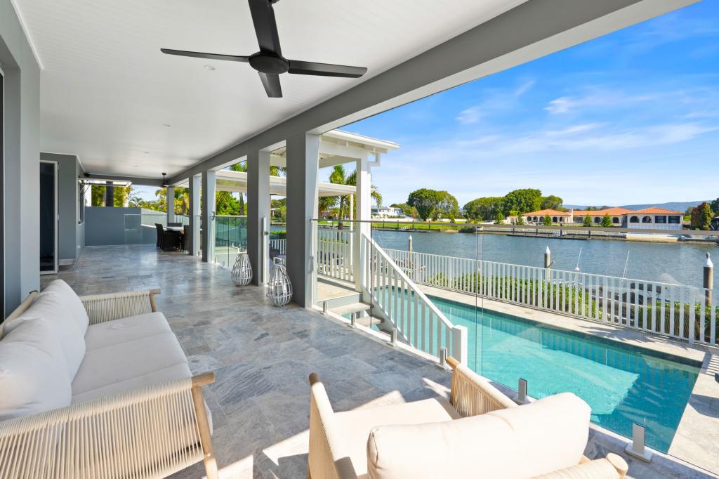 97 Sir Bruce Small Bvd, Benowa, QLD 4217