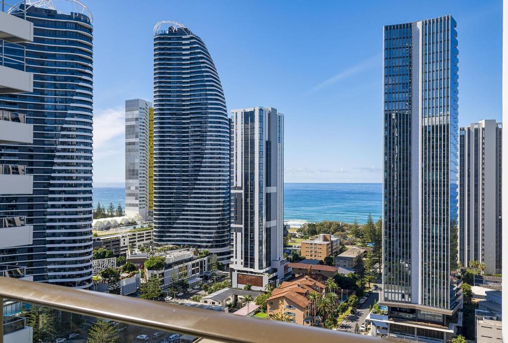 2002/2663 Gold Coast Hwy, Broadbeach, QLD 4218