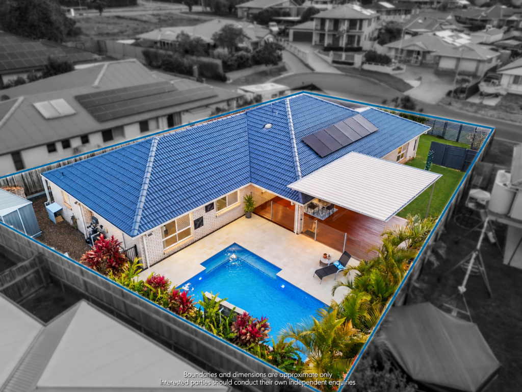8 Omac St, Redland Bay, QLD 4165