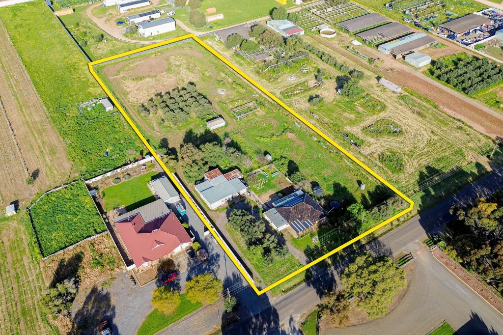 38 Bethesda Rd, Lewiston, SA 5501