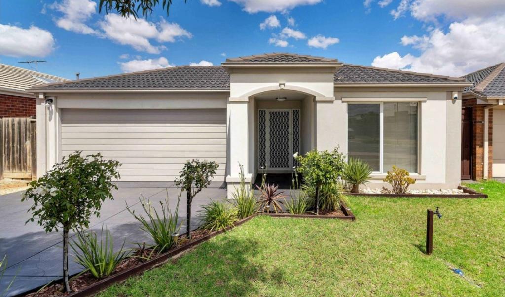 24 HAMISH DR, TARNEIT, VIC 3029