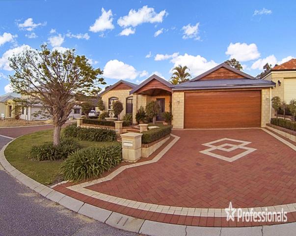 11 The Oval, Madeley, WA 6065