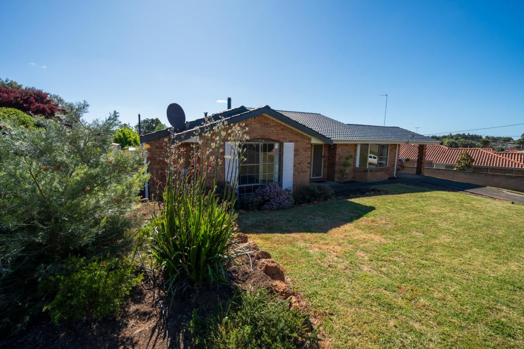 11 Wandoo St, Manjimup, WA 6258