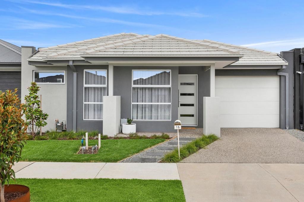 16 Montagna Cct, Armstrong Creek, VIC 3217