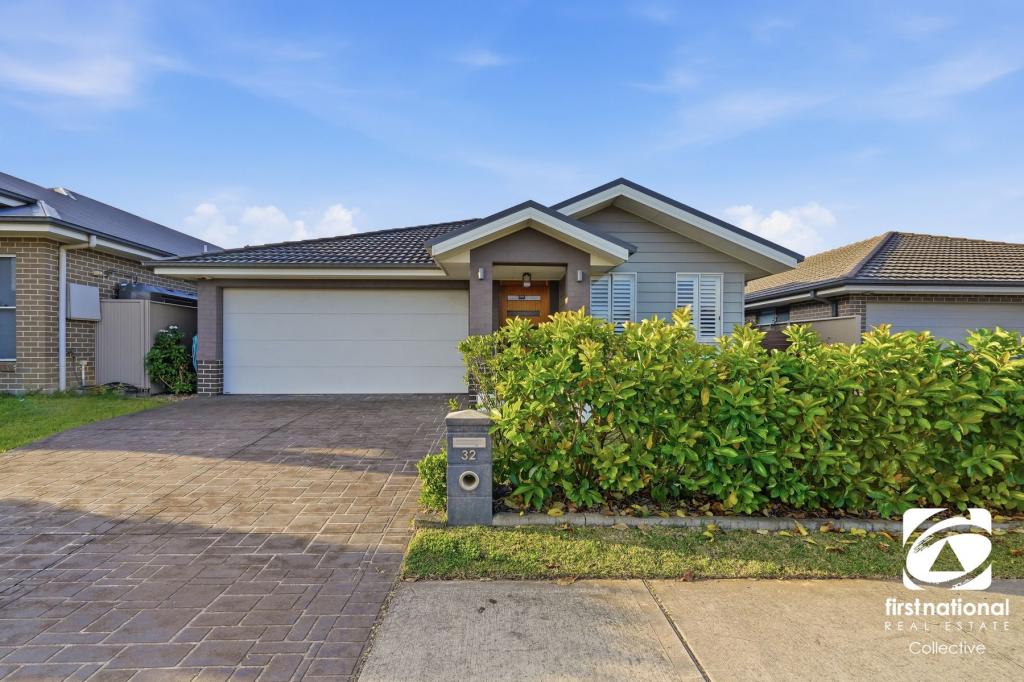 32 WAGNER RD, SPRING FARM, NSW 2570