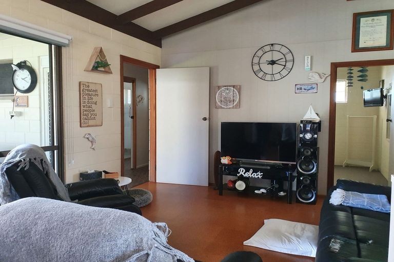 8 Pangola St, Winfield, QLD 4670