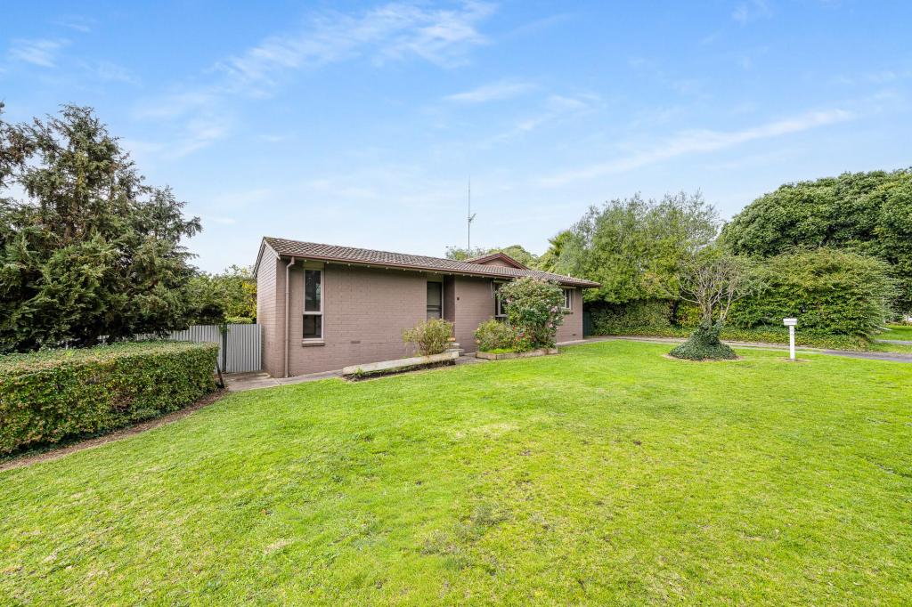 8 Tumut Dr, Mount Gambier, SA 5290