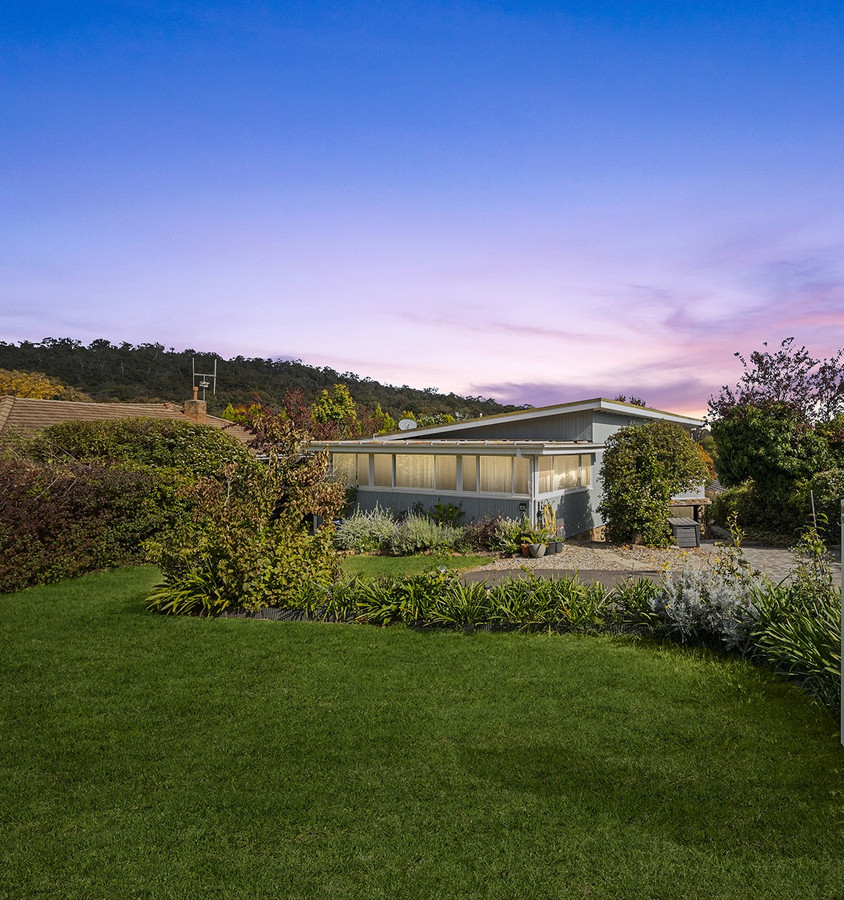 46 Fergusson Cres, Deakin, ACT 2600