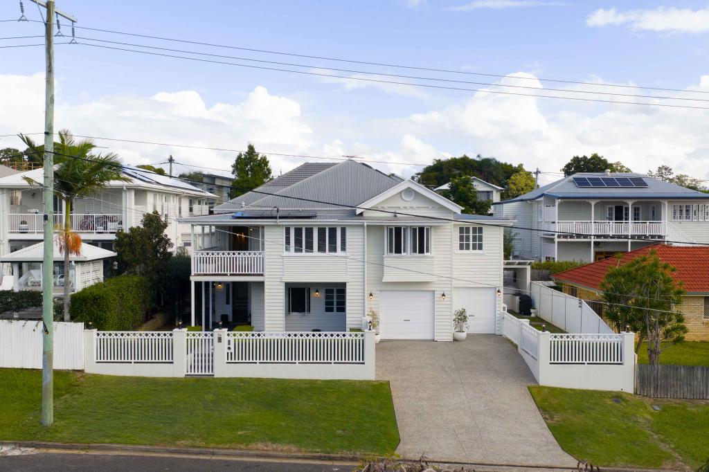 76 Buderim St, Wynnum, QLD 4178