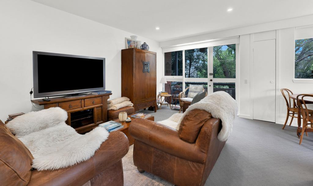 2/16 Tennyson St, Elwood, VIC 3184