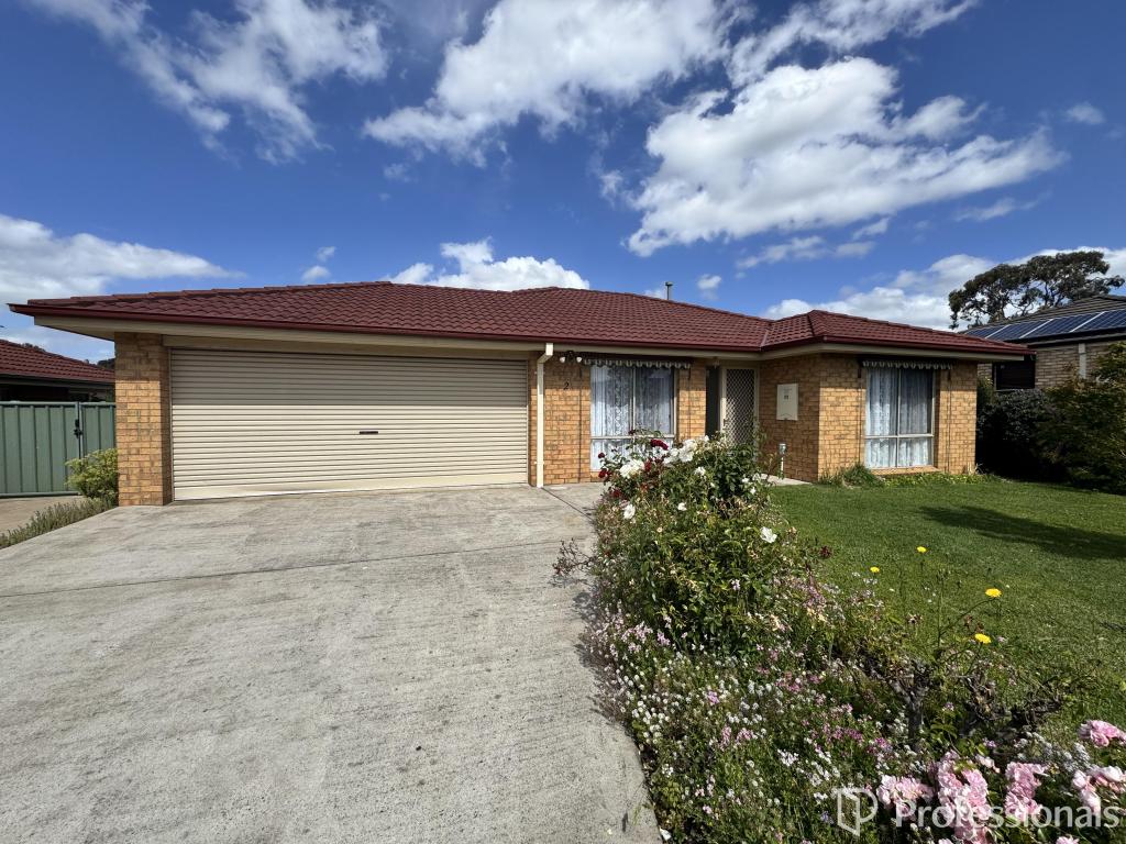 2 Kent Manor, Hamilton, VIC 3300