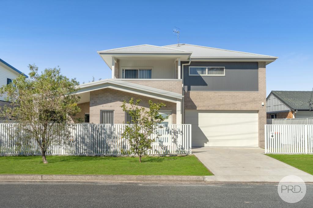 1 Gilchrist Rd, Salamander Bay, NSW 2317
