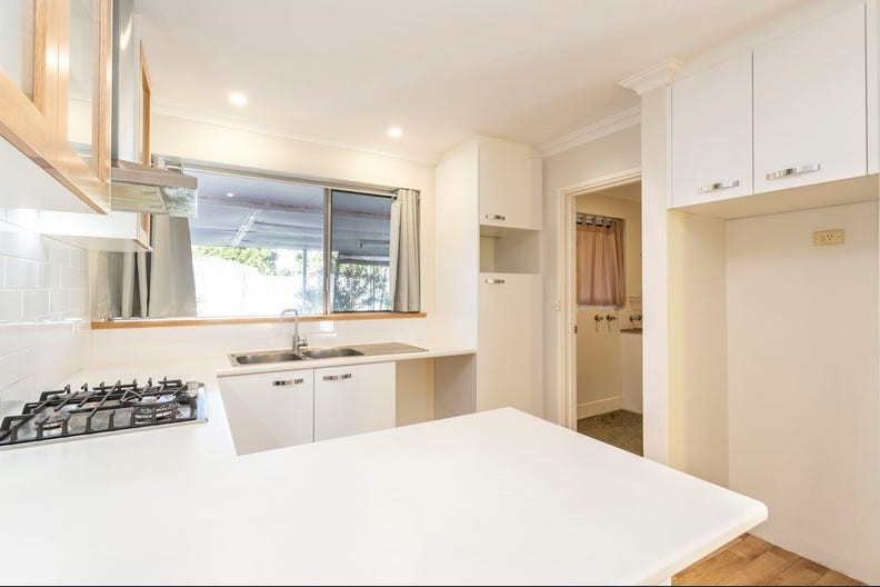 70 Gordon Rd W, Dianella, WA 6059