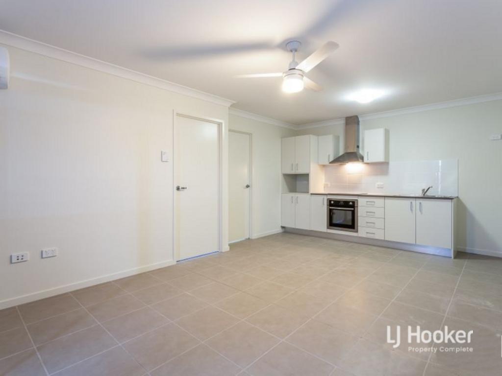 2/72 STORMBIRD ST, REDBANK PLAINS, QLD 4301