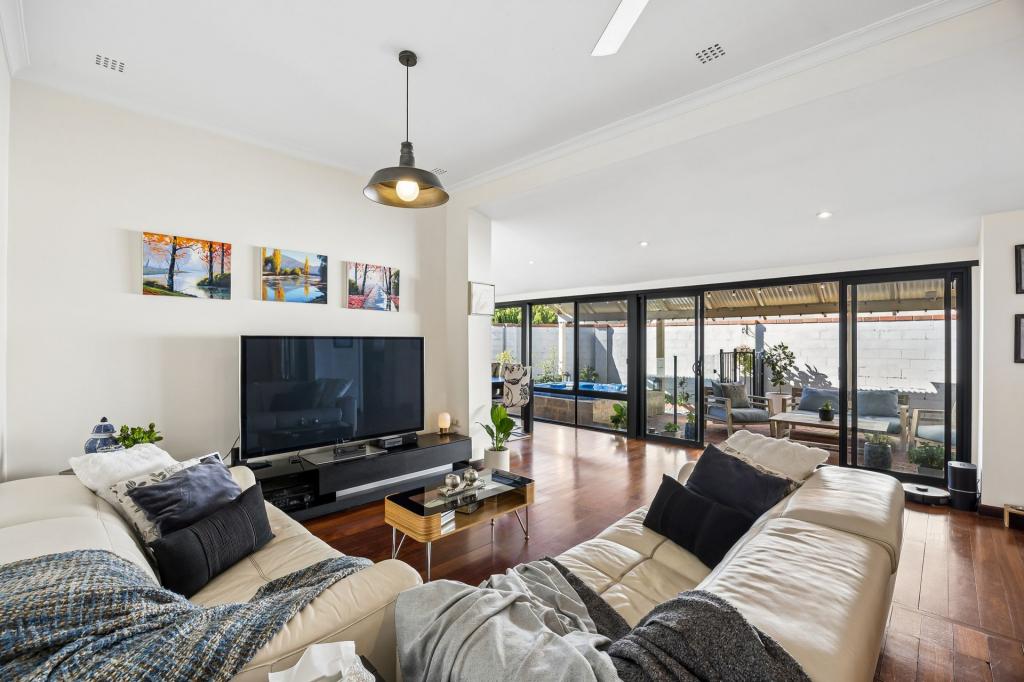 42 Brady St, Mount Hawthorn, WA 6016