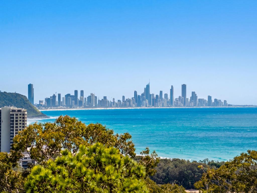 15 Ocean Gr, Currumbin, QLD 4223