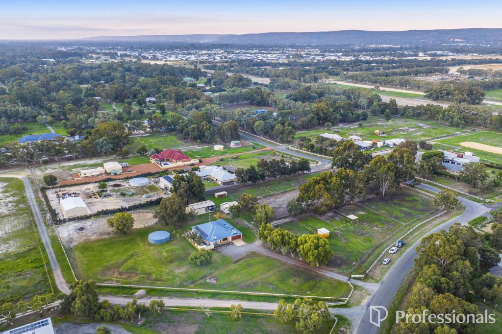 165 Bournbrook Ave, Cardup, WA 6122