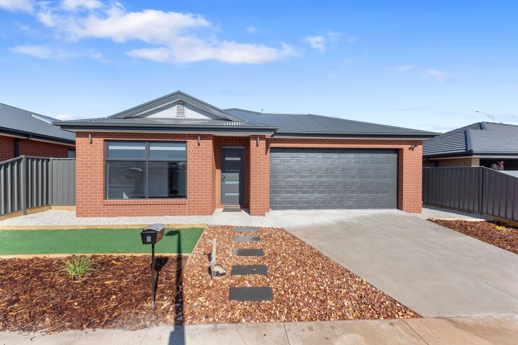 4 Whitelock Dr, Huntly, VIC 3551