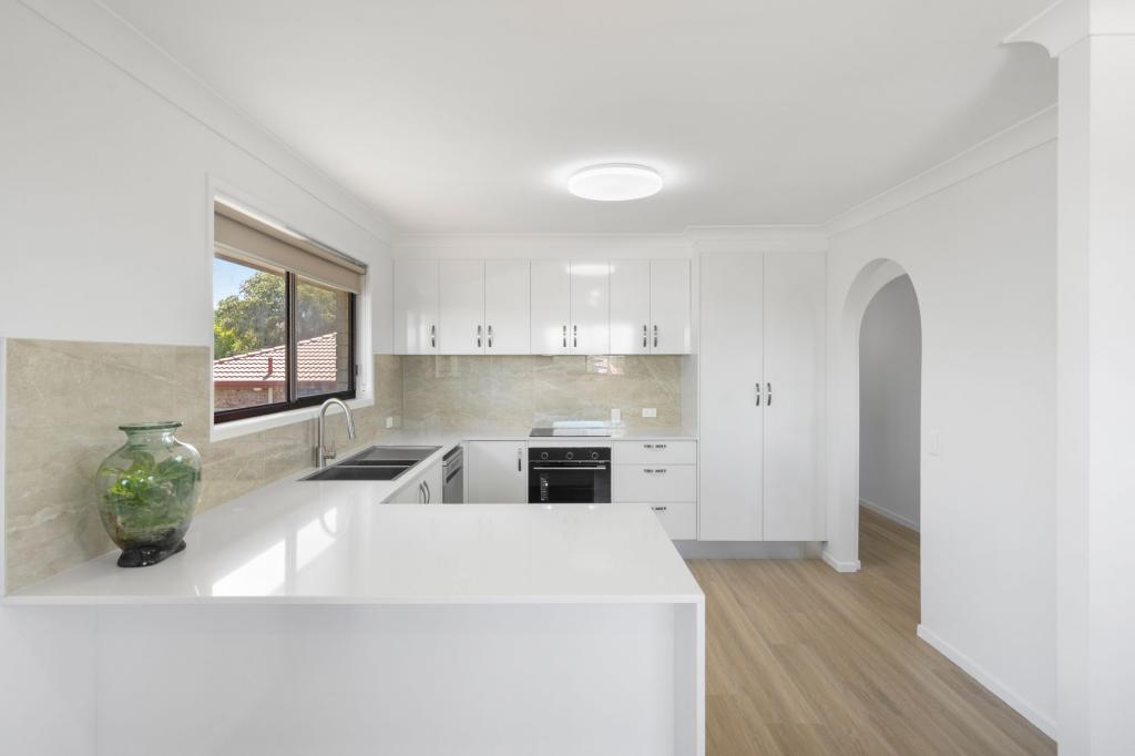 15 Brochet St, Mansfield, QLD 4122