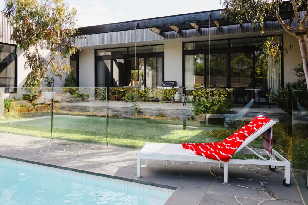 93a Panorama Dr, Mount Martha, VIC 3934
