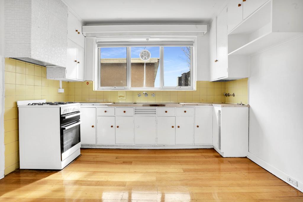 2/14 May St, Elwood, VIC 3184