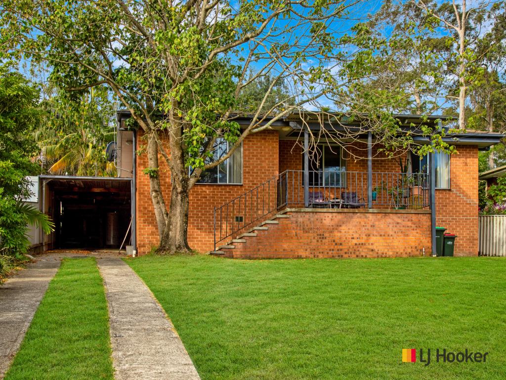 17 Pleasurelea Dr, Sunshine Bay, NSW 2536