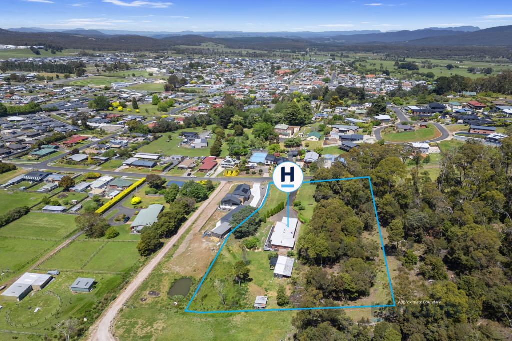 33 Hawkins St, Latrobe, TAS 7307