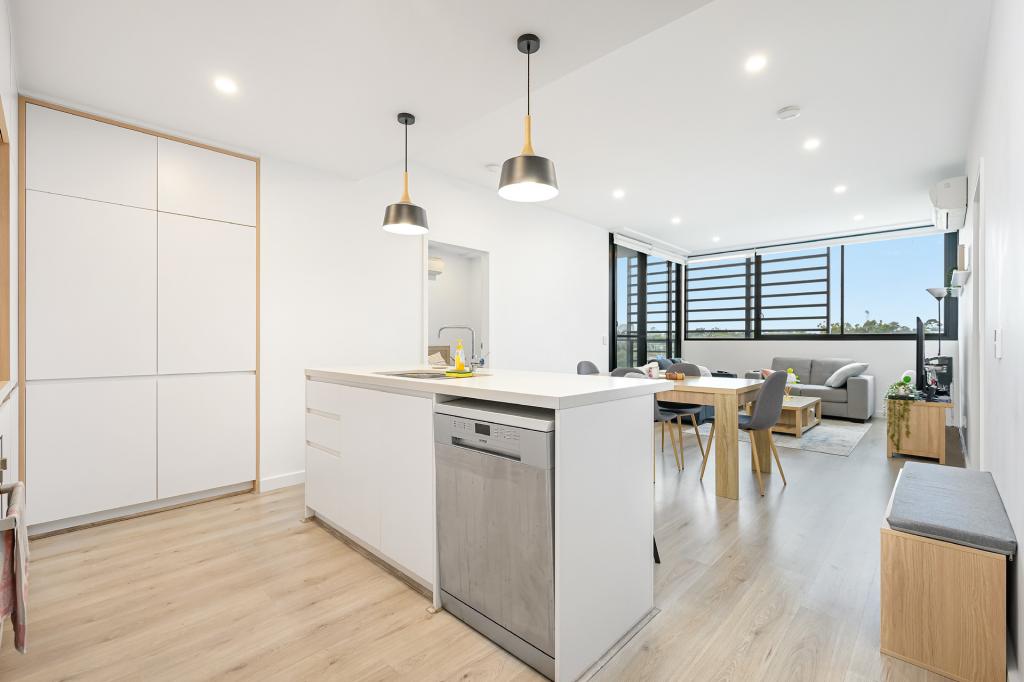 907/81b Lord Sheffield Cct, Penrith, NSW 2750