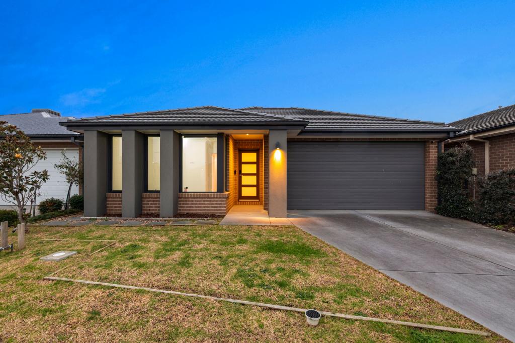 6 Chaffey Gr, Officer South, VIC 3809