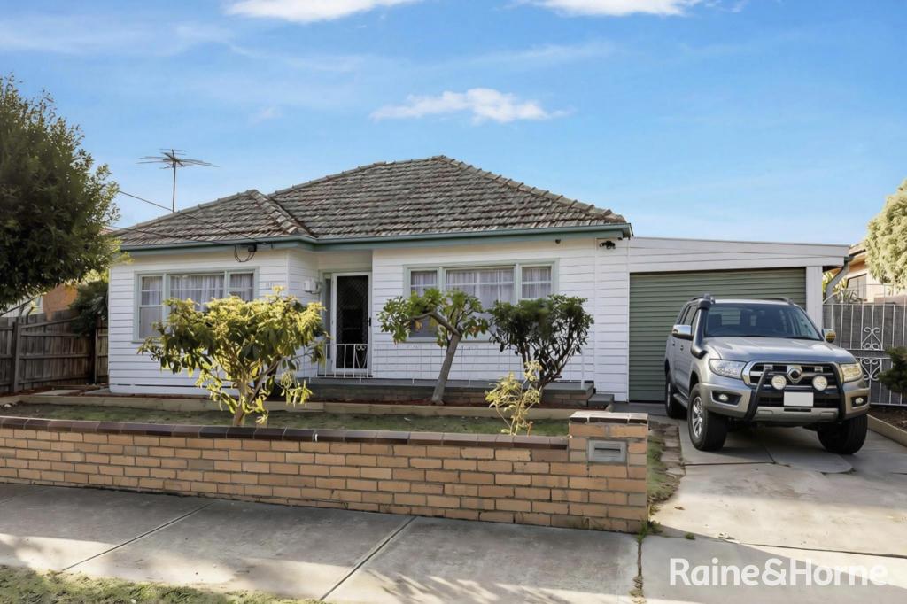 30 James St, St Albans, VIC 3021