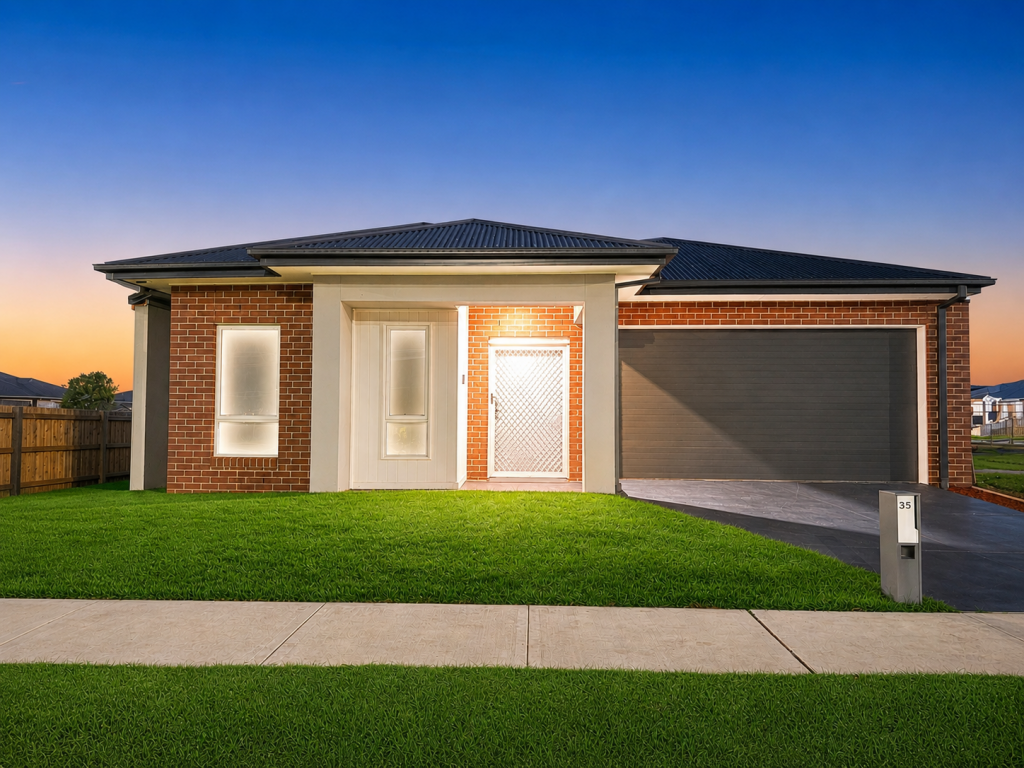 35 Aristides Cres, Thornhill Park, VIC 3335