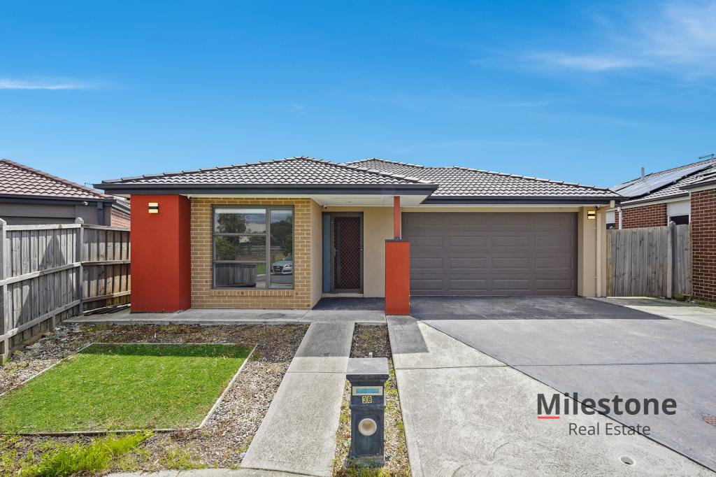 38 Bendigo Ct, Cranbourne, VIC 3977