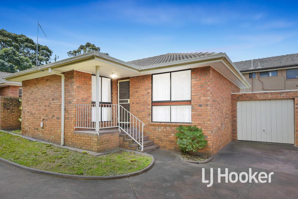 2/11 Close Ave, Dandenong, VIC 3175